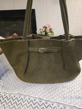 Olive Suede Buckle Tote Bag - Chic Everyday Carry